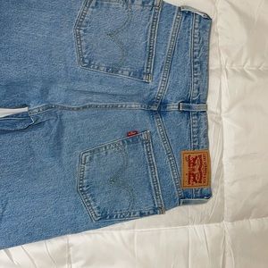 Levi’s 501 jeans